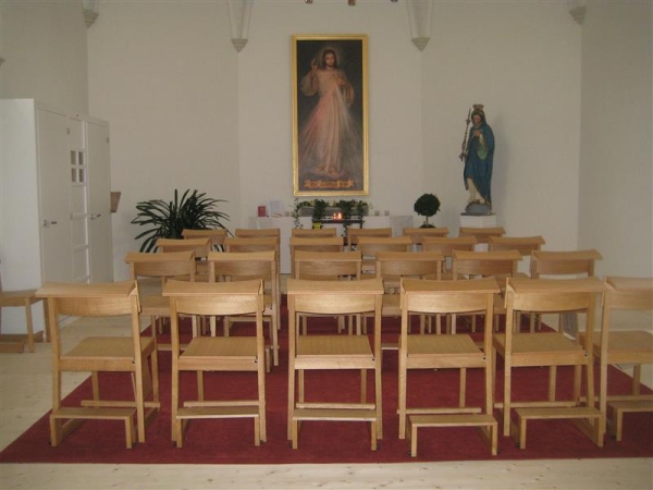 Seniorenstuhl, Massivholzstuhl LH-GI29